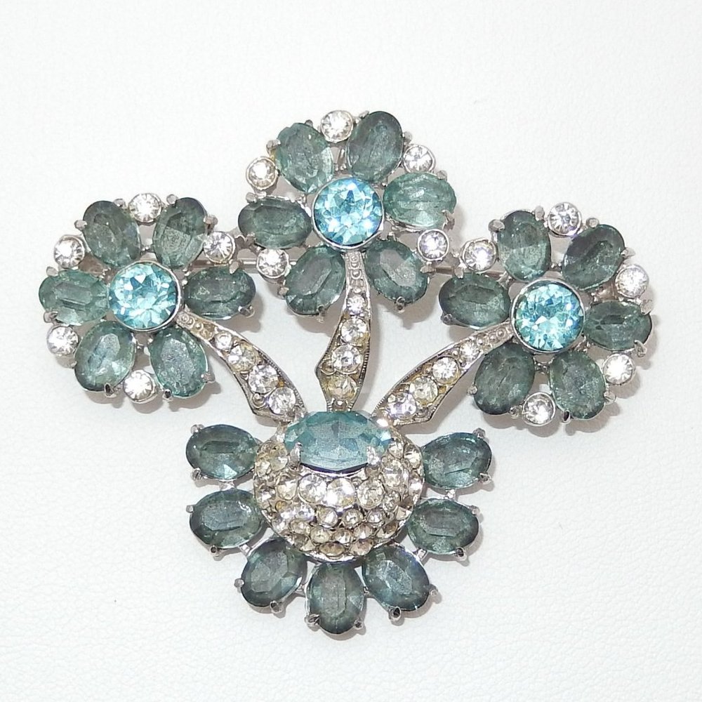 Vintage Signed Joseph Wiesner, NY / Blue & Clear Rhinestone Brooch / 2.5 x 2"